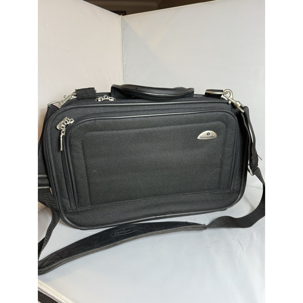 SAMSONITE COMPUTER LAPTOP BAG CARRY ON SOFT PADDED MESSENGER W/ SHOULDER STRAP